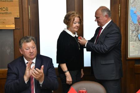 Г.А. Зюганов наградил членов Фонда памяти полководцев Победы