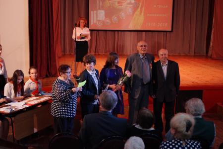В Туле прошел праздничный концерт, посвященный 100-летию ВЛКСМ