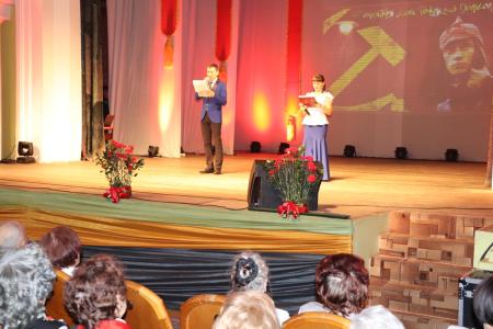 Республика Хакасия. 100 лет ВЛКСМ в Абакане: славный праздник с неприятным осадком