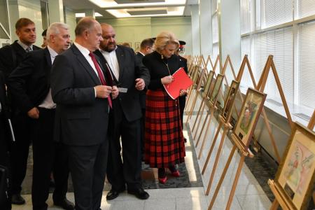 «Дети рисуют мир». Г.А. Зюганов выступил на открытии художественной выставки в Госдуме