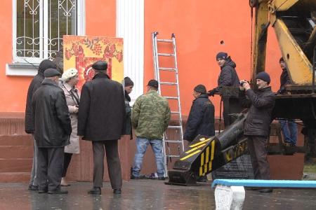 Капсулу с посланиями комсомольцам 2068 года заложили в Новосибирске