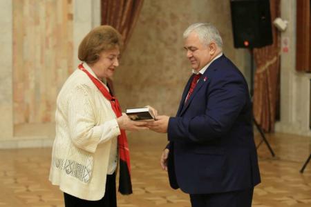 Делегации коммунистических партий, входящих в СКП-КПСС, приняли участие в Политисполкоме ЦС СКП-КПСС и торжественном Пленуме ЦК ПКРМ