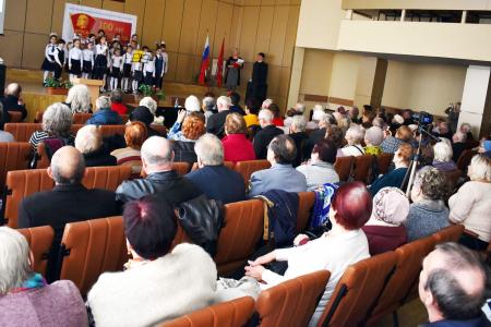 В Туле состоялось торжественное собрание в честь 100-летия комсомола