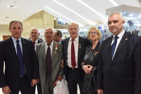 В Государственном Кремлевском дворце состоялся праздничный концерт, посвященный 100-летию Ленинского Комсомола