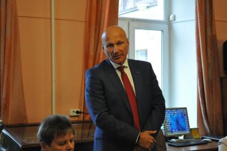 В Санкт-Петербурге обсудили историю и современность комсомольской организации