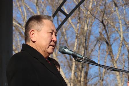 Республика Хакасия. 100 лет ВЛКСМ в Абакане: славный праздник с неприятным осадком