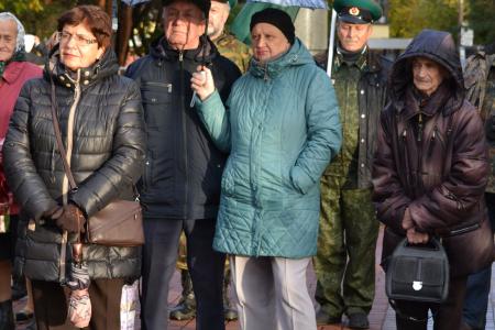 В Калуге прошел митинг в память о защитниках Советской Конституции