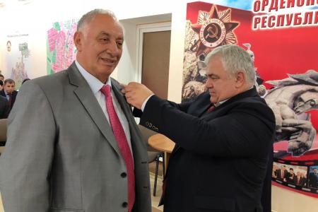 Северная Осетия. Казбек Тайсаев принял участие в торжественных мероприятиях, посвященных 100-летию ВЛКСМ 