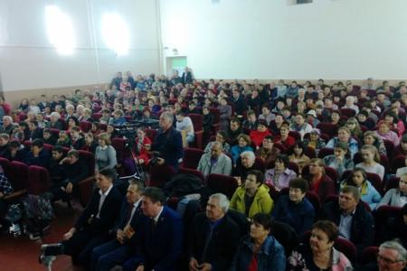 Лидер ставропольских коммунистов Виктор Гончаров: За Комсомолом - будущее