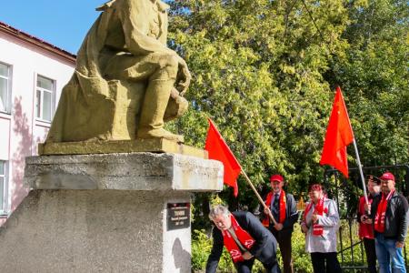 Потомок комиссара. В Курганском областном отделении новый первый секретарь – Виктор Зырянов