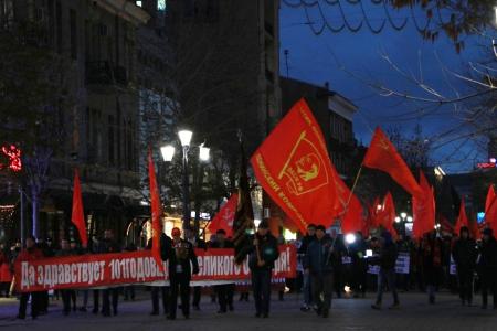 Годовщина Великого Октября в Саратовской области