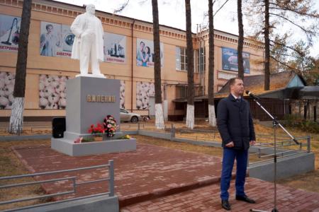 В городе Фурманов Ивановской области открыли вновь отреставрированный памятник В.И. Ленину