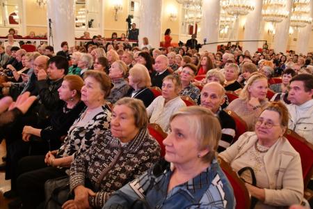 КПРФ и «Русский лад» провели литературно-музыкальный вечер, посвященный 200-летию со дня рождения И.С. Тургенева