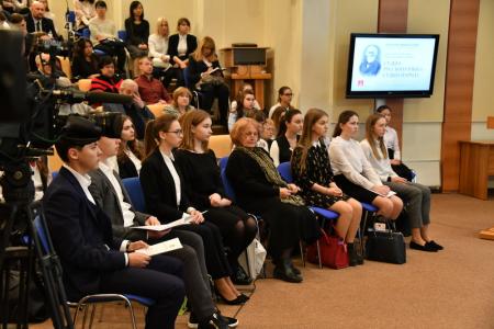 Г.А. Зюганов: Великое русское слово всегда нам помогало в самые трудные времена