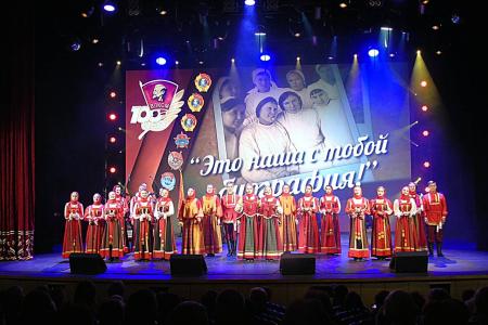 Ветераны комсомола Ненецкого автономного округа на марше