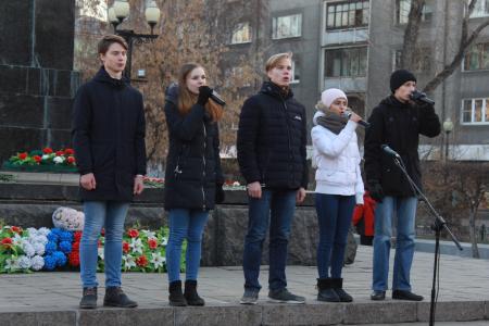 «На пути созидания». Иркутские коммунисты начали отсчёт второго столетия Великого Октября