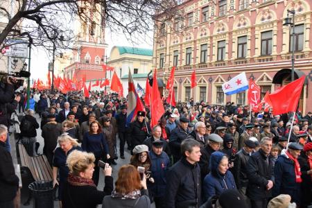 С нами Ленин и Сталин!