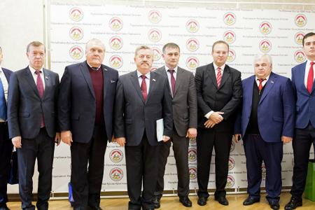 Казбек Тайсаев принял участие во встрече с Президентом РЮО, а также  в совместном заседании комитетов парламента Южной Осетии и Госдумы РФ