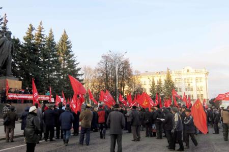 В Чувашии прошли митинги, посвящённые очередной годовщине Великого Октября