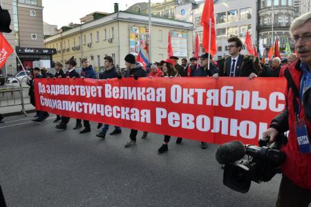 С нами Ленин и Сталин!