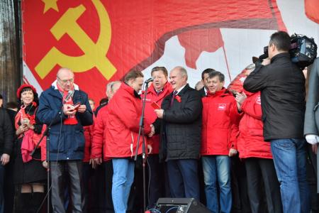 С нами Ленин и Сталин!