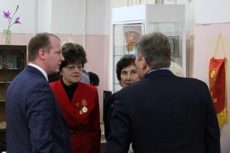 В Ивановском областном архиве открылась историко-документальная выставка, посвящённая 100-летию ВЛКСМ