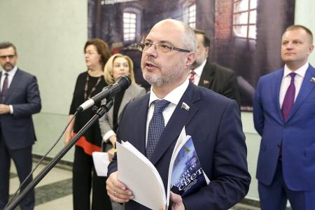 Сергей Гаврилов принял участие в открытии выставки «Россия: люди и вера в истории и современности»