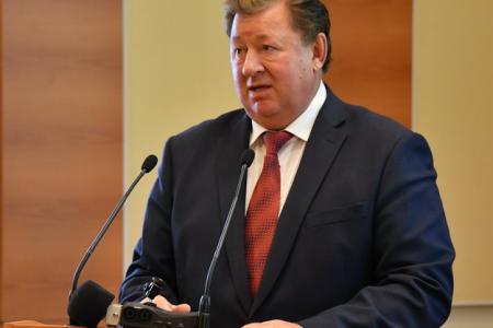 Коммунисты в Госдуме провели круглый стол о государственном стратегическом планировании