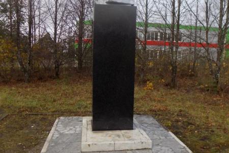 Вологодская область. В селе Липин Бор отреставрировали памятник В.И. Ленину