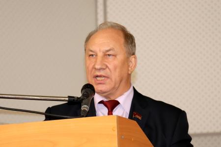 Победа будет за нами! В Абакане состоялась массовая встреча кандидата на пост главы Хакасии Валентина Коновалова с избирателями