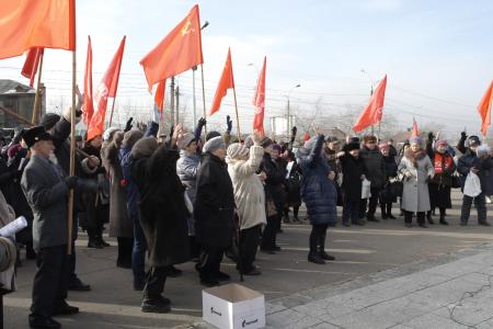 В столице Забайкалья коммунисты отметили День Великого Октября