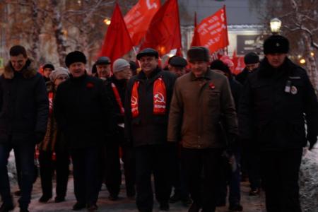 Новосибирск отметил 101-ю годовщину Великого Октября 