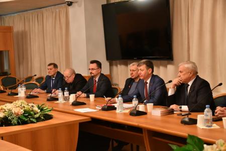 Д.Г. Новиков провёл встречу представителей ЦК КПРФ и китайских исследователей