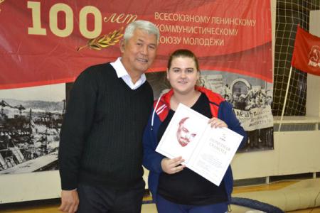 Республика Калмыкия. В Элисте состоялся Открытый турнир по армрестлингу, посвященный 100-летию Ленинского Комсомола