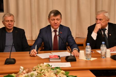 Д.Г. Новиков провёл встречу представителей ЦК КПРФ и китайских исследователей
