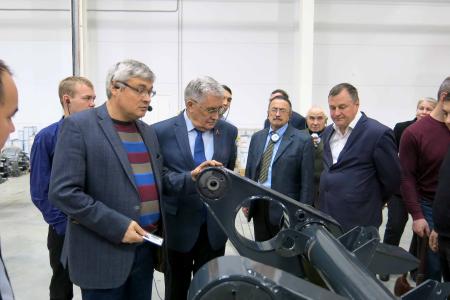 Коммунисты Чувашии побывали на передовом промышленном предприятии республики