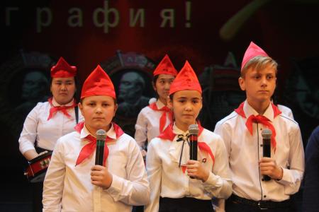 Ежегодные торжества «Встреча трёх поколений» прошли в Иркутске