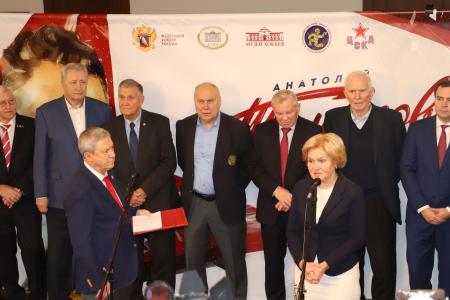 Юрий Афонин принял участие в открытии выставки, посвященной 100-летию Анатолия Тарасова