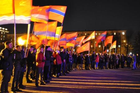 Ленин! Партия! Комсомол! Как отмечали 100-летие Ленинского комсомола комсомольцы XXI века