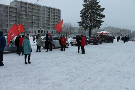 Ямало-Ненецкий автономный округ. В Ноябрьске состоялся автопробег, посвященный 100-летию ВЛКСМ