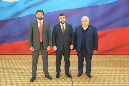 Казбек Тайсаев принял участие в церемонии вступления в должность Главы ДНР Дениса Пушилина и Главы ЛНР Леонида Пасечника
