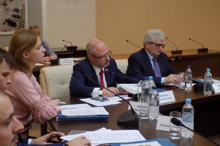 Сергей Гаврилов поздравил жителей Воронежской области с годовщиной Великой Октябрьской социалистической революции