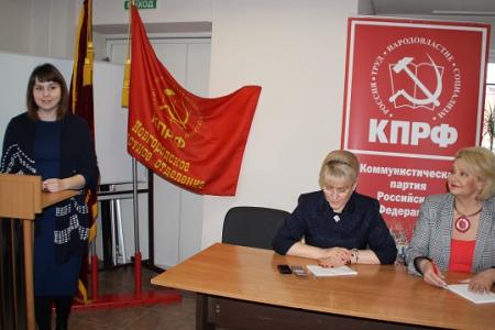 В День матери Н.А.Останина встретилась с участницами новгородского отделения ВСО «Надежда России»