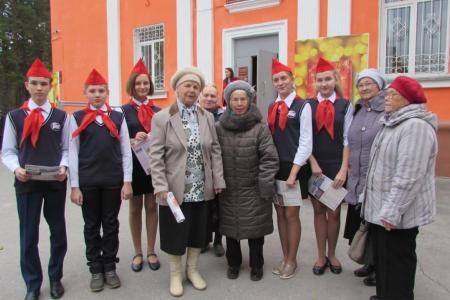 Новосибирские пионеры провели за месяц больше десяти благотворительных акций