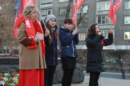 «На пути созидания». Иркутские коммунисты начали отсчёт второго столетия Великого Октября