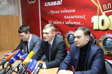 Юрий Афонин и Валентин Коновалов провели в Абакане пресс-конференцию по предварительным итогам голосования на выборах главы Хакасии