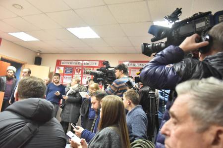Юрий Афонин и Валентин Коновалов провели в Абакане пресс-конференцию по предварительным итогам голосования на выборах главы Хакасии