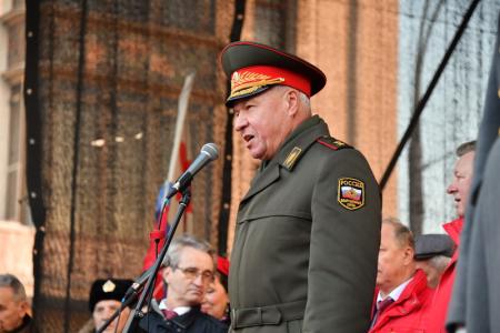 С нами Ленин и Сталин!
