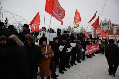 «Вскоре Новосибирск заговорит по-французски»: Новосибирцы вышли на акцию протеста против пенсионной «реформы»