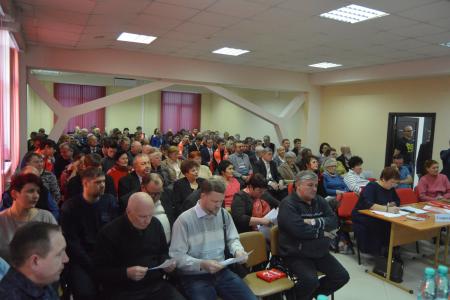 В Барнауле прошел пленум Алтайского краевого комитета КПРФ, посвященный молодежной политике
